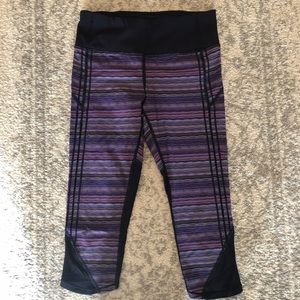 Lululemon Vent It Out Crop